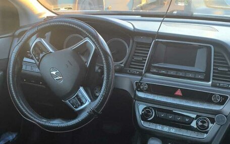 Hyundai Sonata VII, 2019 год, 949 000 рублей, 4 фотография