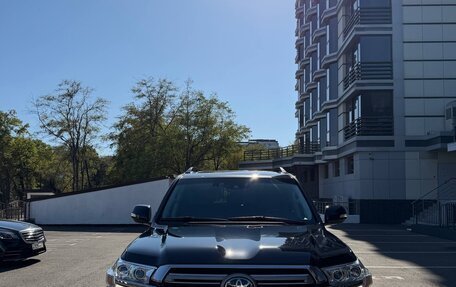Toyota Land Cruiser 200, 2016 год, 5 990 000 рублей, 2 фотография