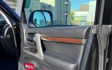Toyota Land Cruiser 200, 2016 год, 5 990 000 рублей, 16 фотография