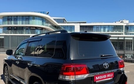Toyota Land Cruiser 200, 2016 год, 5 990 000 рублей, 6 фотография