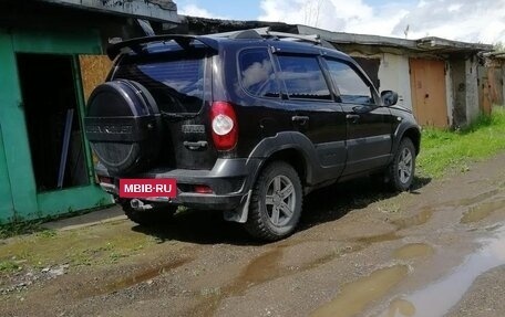 Chevrolet Niva I рестайлинг, 2010 год, 550 000 рублей, 2 фотография