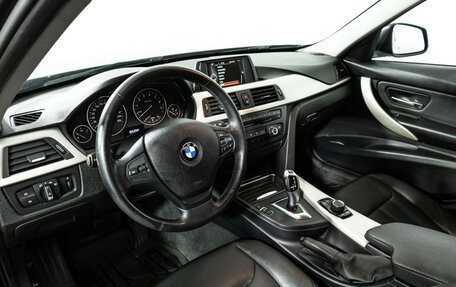 BMW 3 серия, 2015 год, 1 749 700 рублей, 11 фотография