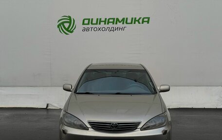 Toyota Camry V40, 2005 год, 690 000 рублей, 2 фотография