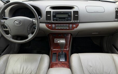 Toyota Camry V40, 2005 год, 690 000 рублей, 11 фотография