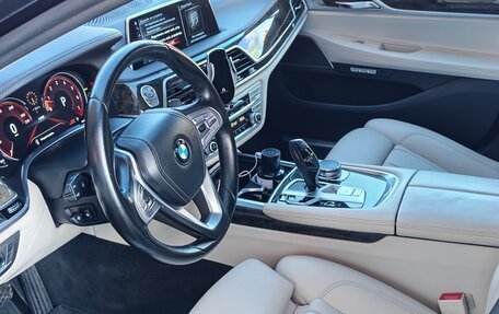 BMW 7 серия, 2016 год, 3 499 999 рублей, 29 фотография