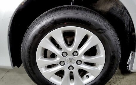 Toyota Voxy II, 2012 год, 1 170 000 рублей, 10 фотография