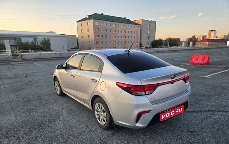 KIA Rio IV, 2018 год, 1 300 000 рублей, 7 фотография