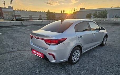 KIA Rio IV, 2018 год, 1 300 000 рублей, 5 фотография