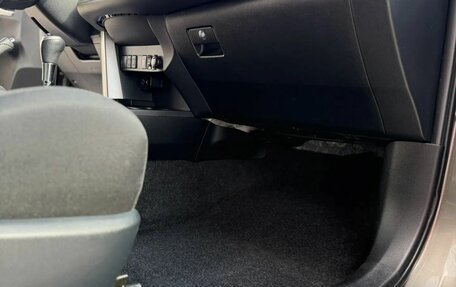 Toyota RAV4, 2018 год, 2 750 000 рублей, 7 фотография