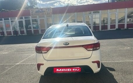 KIA Rio IV, 2019 год, 980 000 рублей, 4 фотография