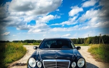 Mercedes-Benz E-Класс, 2003 год, 800 000 рублей, 12 фотография
