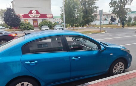 KIA Rio IV, 2017 год, 1 500 000 рублей, 2 фотография