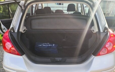 Nissan Tiida, 2010 год, 735 000 рублей, 17 фотография