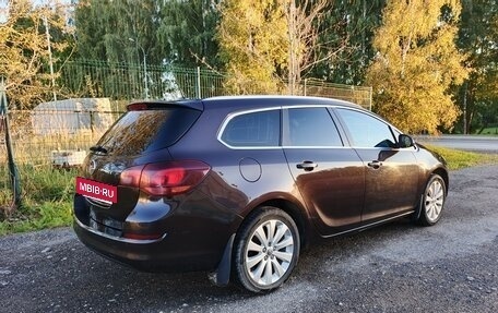 Opel Astra J, 2011 год, 725 000 рублей, 5 фотография