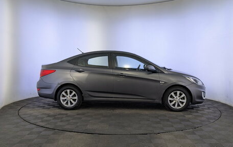 Hyundai Solaris II рестайлинг, 2011 год, 790 000 рублей, 4 фотография
