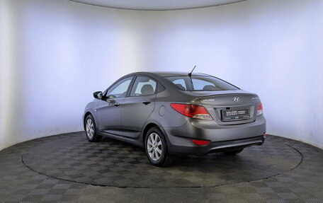 Hyundai Solaris II рестайлинг, 2011 год, 790 000 рублей, 7 фотография