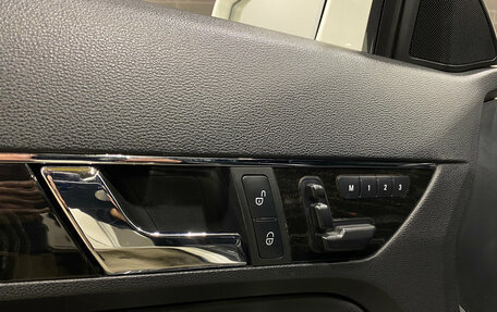 Mercedes-Benz E-Класс, 2012 год, 1 699 000 рублей, 21 фотография