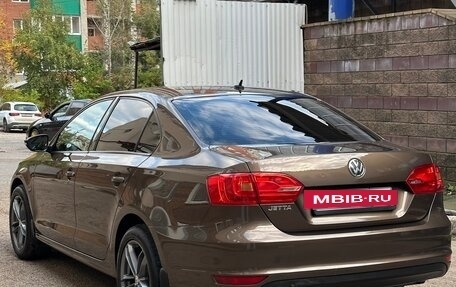 Volkswagen Jetta VI, 2012 год, 1 150 000 рублей, 4 фотография