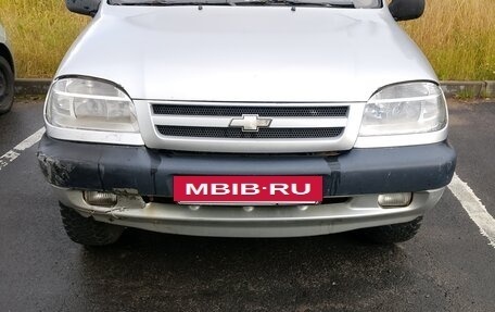 Chevrolet Niva I рестайлинг, 2005 год, 150 000 рублей, 4 фотография