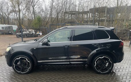 Volkswagen Touareg III, 2011 год, 1 700 000 рублей, 3 фотография