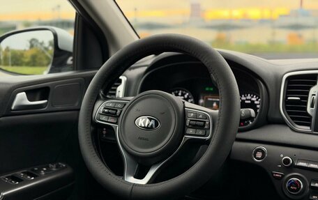 KIA Sportage IV рестайлинг, 2017 год, 2 100 000 рублей, 22 фотография
