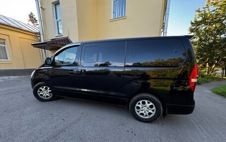 Hyundai Grand Starex Grand Starex I рестайлинг 2, 2010 год, 1 350 000 рублей, 5 фотография