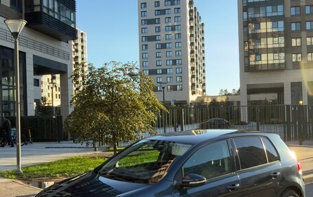 Volkswagen Golf VI, 2012 год, 900 000 рублей, 28 фотография