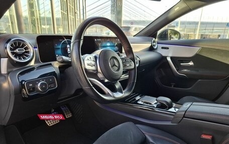 Mercedes-Benz CLA, 2019 год, 2 550 000 рублей, 9 фотография