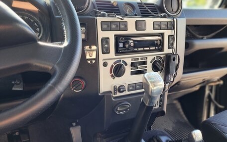 Land Rover Defender I, 2008 год, 2 550 000 рублей, 12 фотография