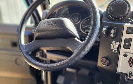 Land Rover Defender I, 2008 год, 2 550 000 рублей, 11 фотография