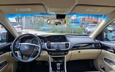 Honda Accord IX рестайлинг, 2016 год, 1 490 000 рублей, 14 фотография