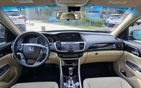 Honda Accord IX рестайлинг, 2016 год, 1 490 000 рублей, 15 фотография