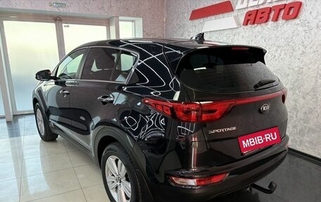 KIA Sportage IV рестайлинг, 2018 год, 1 865 000 рублей, 3 фотография