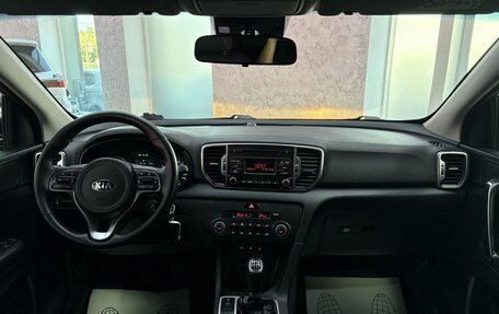 KIA Sportage IV рестайлинг, 2018 год, 1 865 000 рублей, 29 фотография