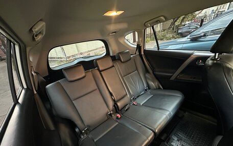 Toyota RAV4, 2014 год, 1 850 000 рублей, 23 фотография