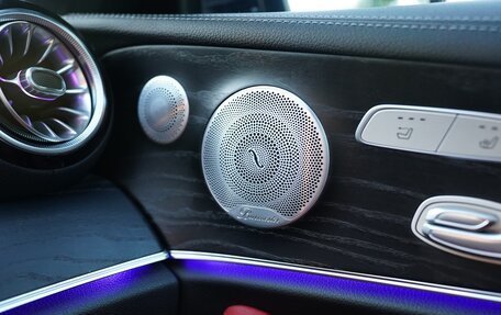 Mercedes-Benz E-Класс, 2019 год, 4 500 000 рублей, 9 фотография
