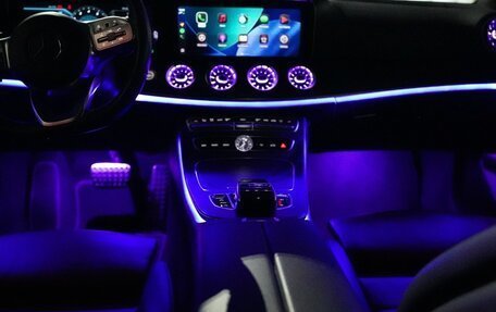 Mercedes-Benz E-Класс, 2019 год, 4 500 000 рублей, 11 фотография