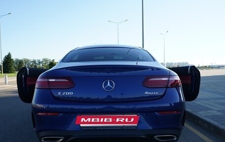 Mercedes-Benz E-Класс, 2019 год, 4 500 000 рублей, 4 фотография