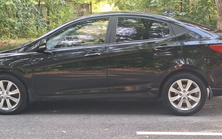 Hyundai Solaris II рестайлинг, 2011 год, 685 000 рублей, 8 фотография