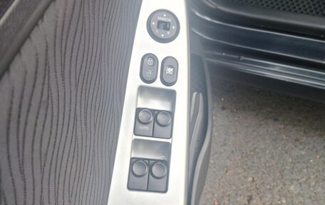 Hyundai Solaris II рестайлинг, 2011 год, 685 000 рублей, 23 фотография