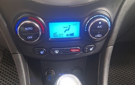 Hyundai Solaris II рестайлинг, 2011 год, 685 000 рублей, 20 фотография