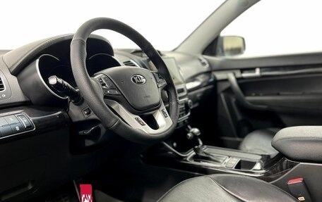 KIA Sorento II рестайлинг, 2013 год, 1 530 000 рублей, 10 фотография