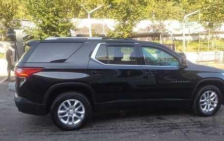 Chevrolet Traverse II, 2018 год, 2 600 000 рублей, 6 фотография