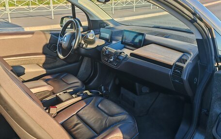 BMW i3 I01 рестайлинг, 2015 год, 1 700 000 рублей, 11 фотография
