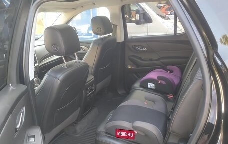 Chevrolet Traverse II, 2018 год, 2 600 000 рублей, 9 фотография