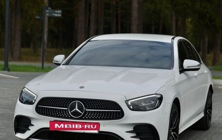 Mercedes-Benz E-Класс, 2021 год, 5 200 000 рублей, 3 фотография