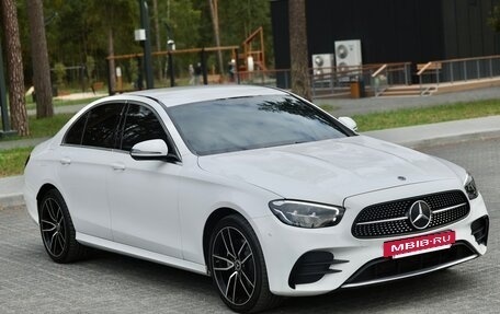 Mercedes-Benz E-Класс, 2021 год, 5 200 000 рублей, 12 фотография
