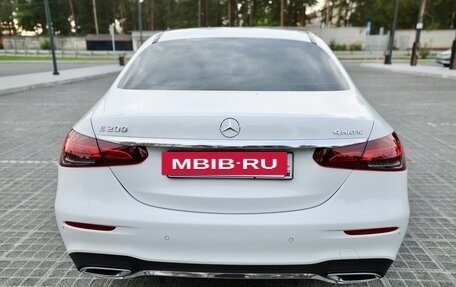 Mercedes-Benz E-Класс, 2021 год, 5 200 000 рублей, 9 фотография