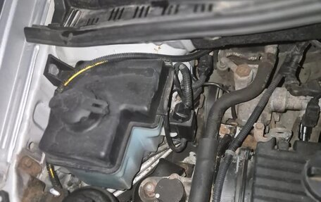 Hyundai Getz I рестайлинг, 2004 год, 410 000 рублей, 5 фотография