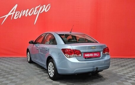 Chevrolet Cruze II, 2010 год, 549 000 рублей, 3 фотография